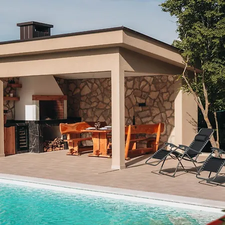 Kuca Za Odmor Mihaela * Široki Brijeg