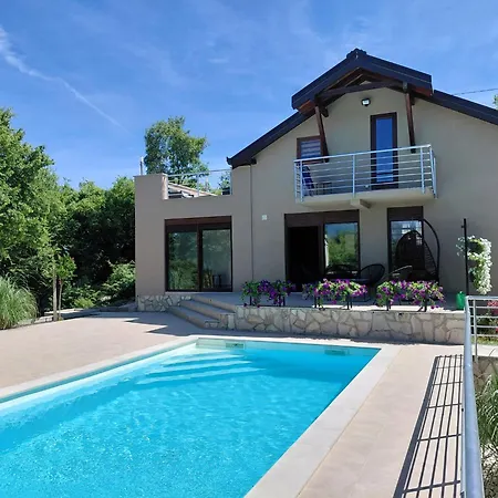 Villa Kuca Za Odmor Mihaela *